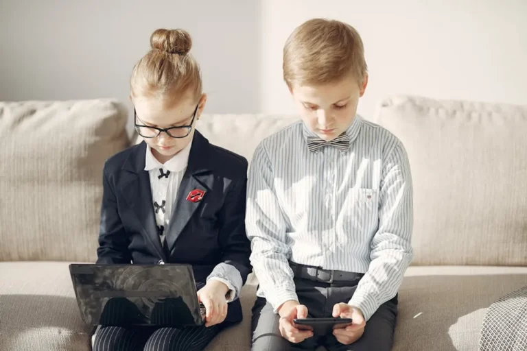 Kidsworldfun Review: What It Is, Features, Safety, and Alternatives