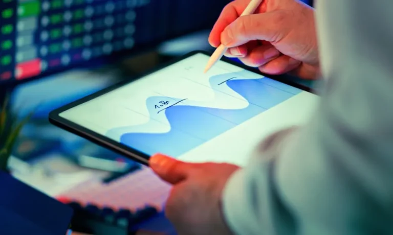Stocksmarkettips Review: What It Is, Features, Risks, and Alternatives