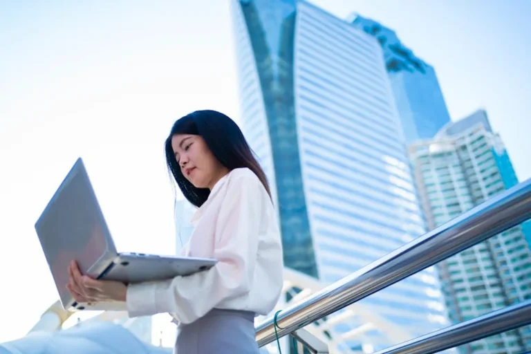 Why uitly attracts attention across modern websites